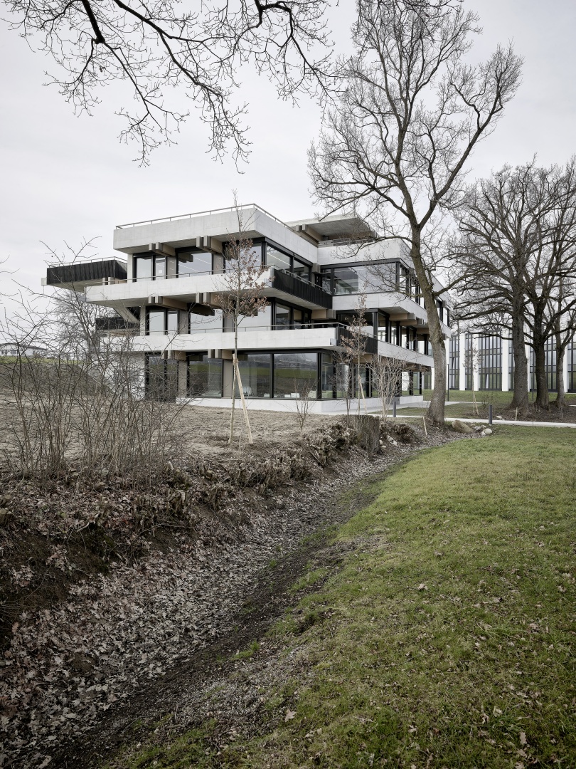 Nolax House